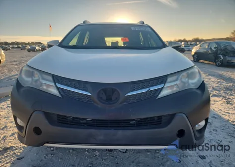 2015 Toyota Rav4 Limited z USA, uszkodzony, nr VIN 2T3YFREVXFW171241